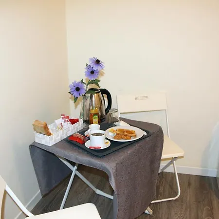 Del Toscano Couette-café 4*