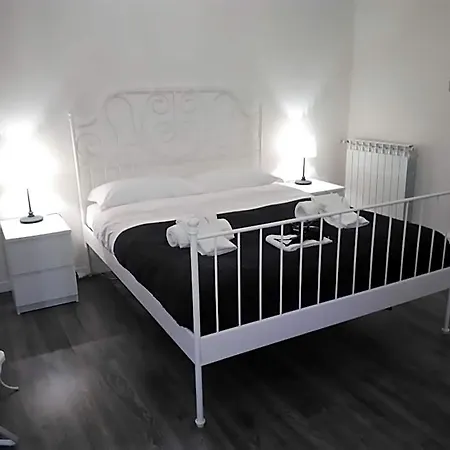 فندق مبيت وإفطار Del Toscano 4*